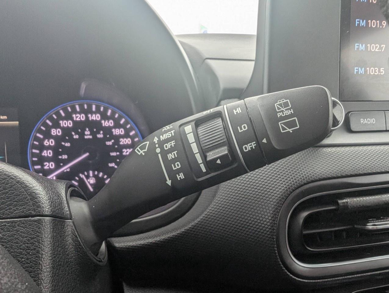 2023 Hyundai KONA 2.0L Essential AWD Photo