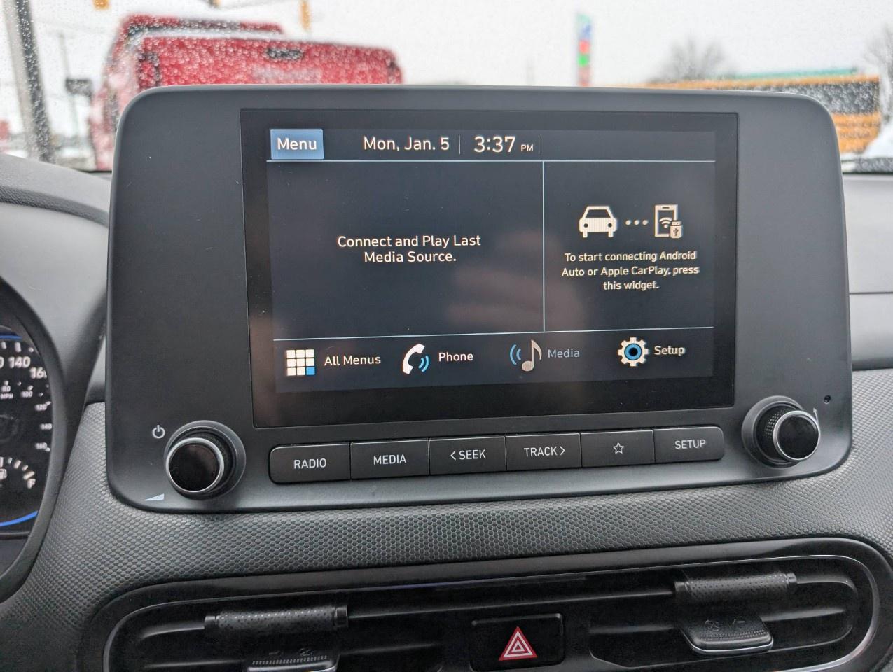 2023 Hyundai KONA 2.0L Essential AWD Photo