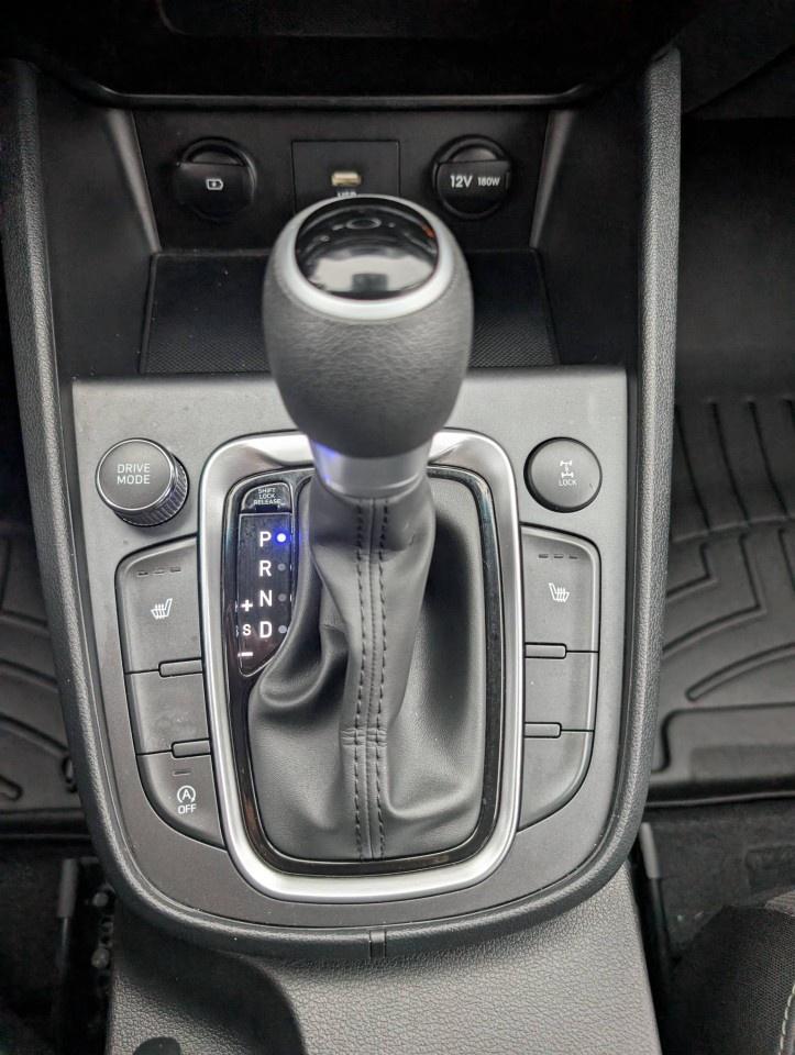 2023 Hyundai KONA 2.0L Essential AWD Photo