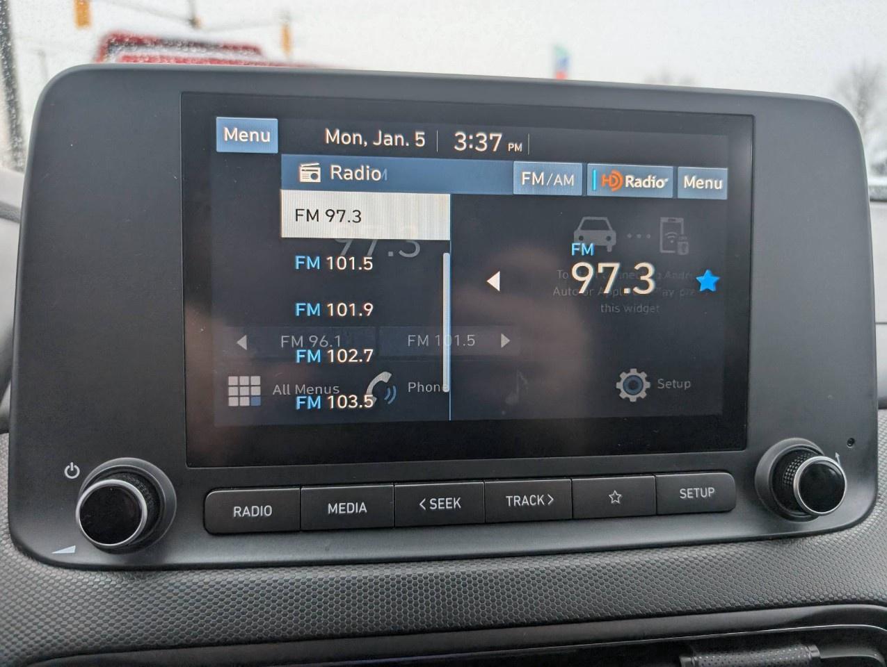 2023 Hyundai KONA 2.0L Essential AWD Photo