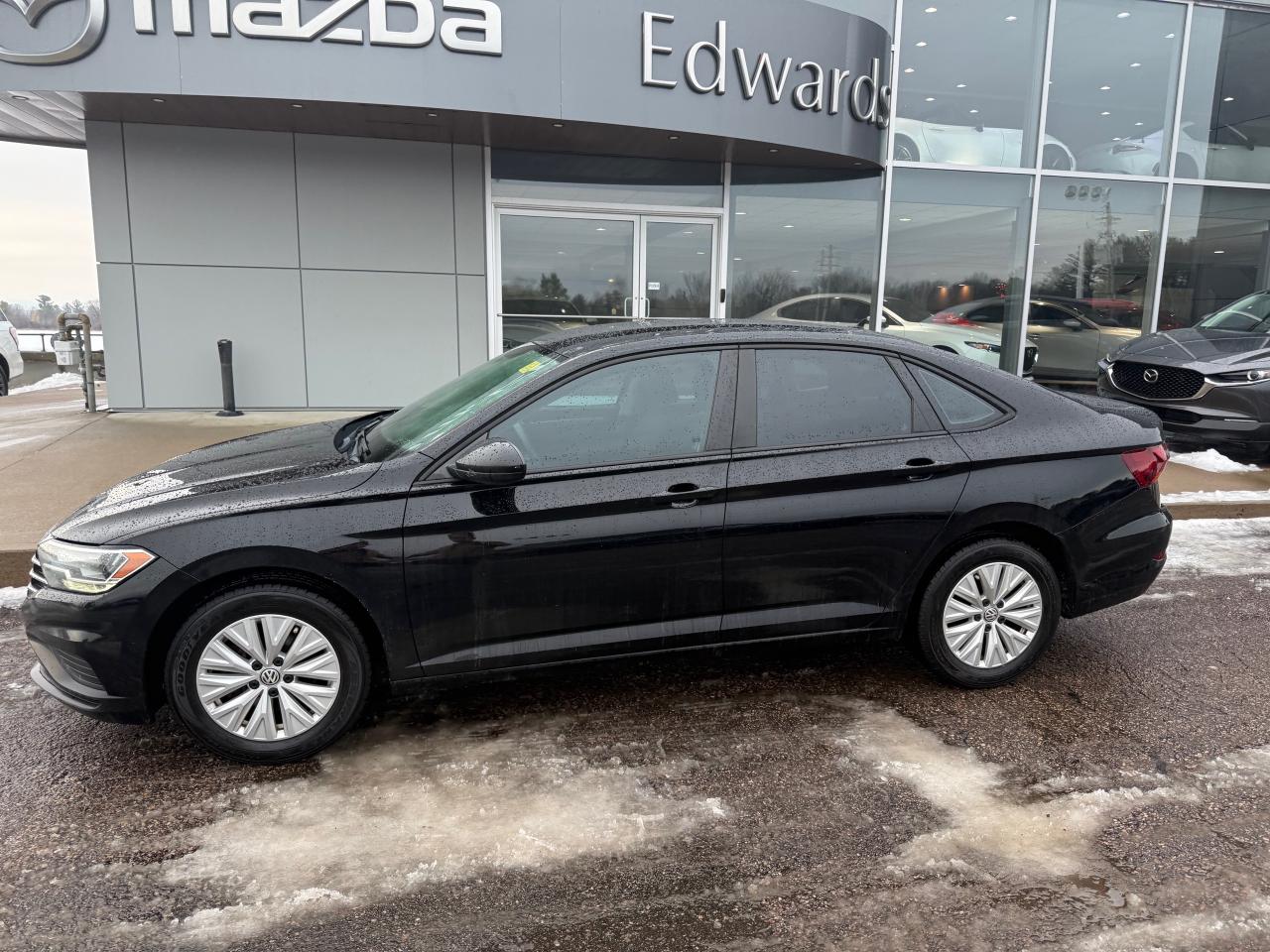 2019 Volkswagen Jetta 1.4 TSI Comfortline (M6) 4dr Sedan Photo