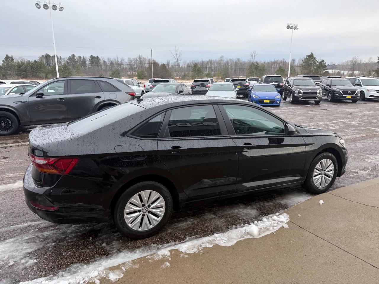 2019 Volkswagen Jetta 1.4 TSI Comfortline (M6) 4dr Sedan Photo