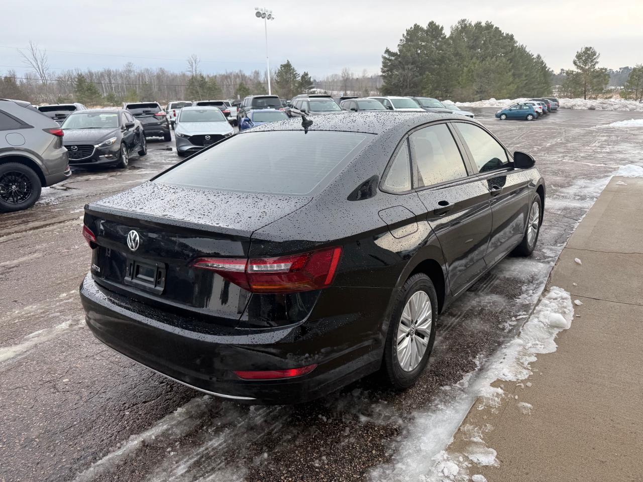 2019 Volkswagen Jetta 1.4 TSI Comfortline (M6) 4dr Sedan Photo