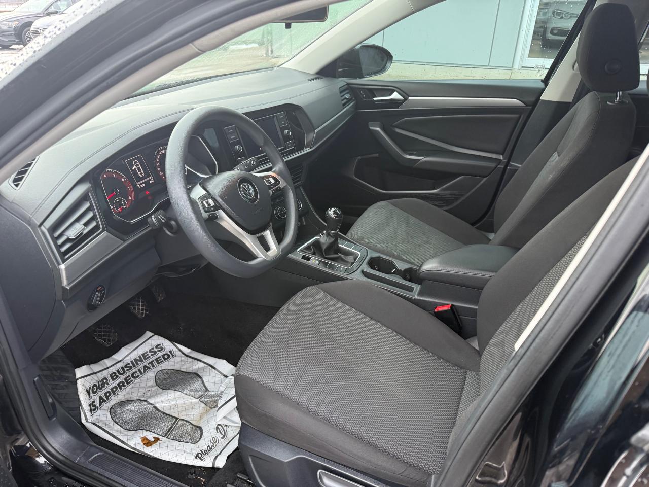 2019 Volkswagen Jetta 1.4 TSI Comfortline (M6) 4dr Sedan Photo