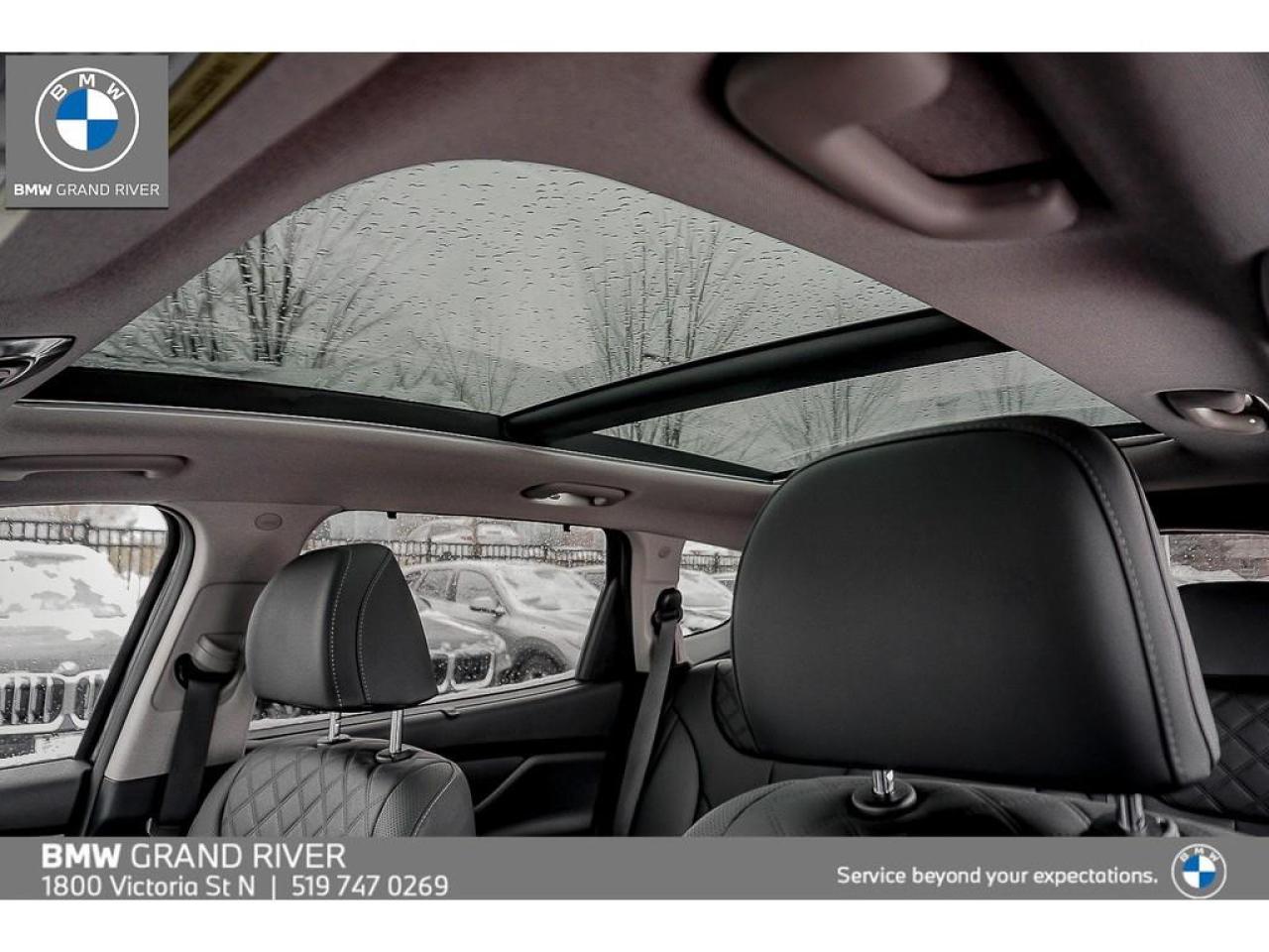 2023 Hyundai Santa Fe HEV Luxury 4dr All-Wheel Drive Photo