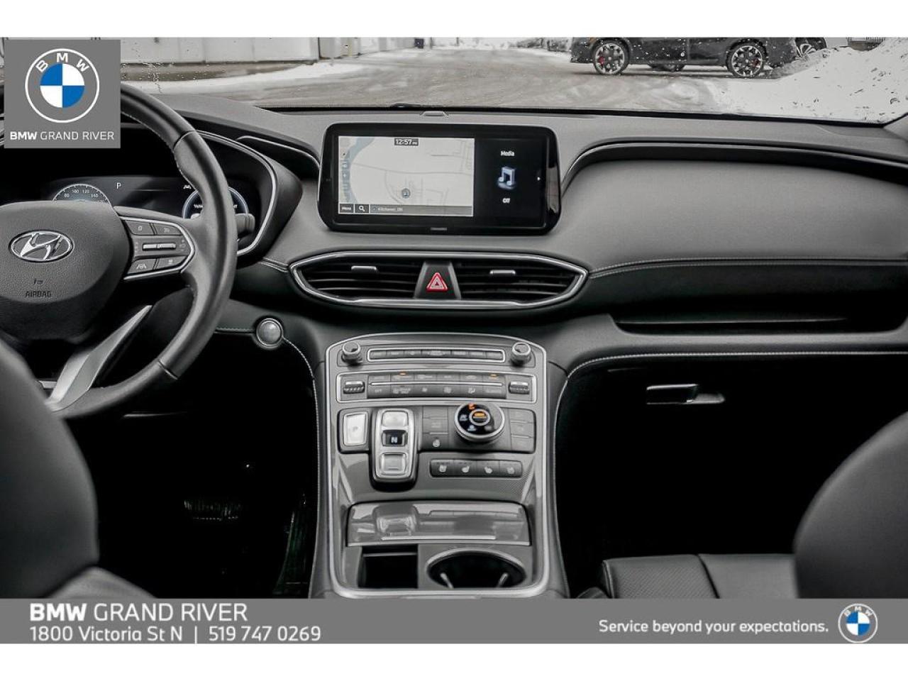 2023 Hyundai Santa Fe HEV Luxury 4dr All-Wheel Drive Photo