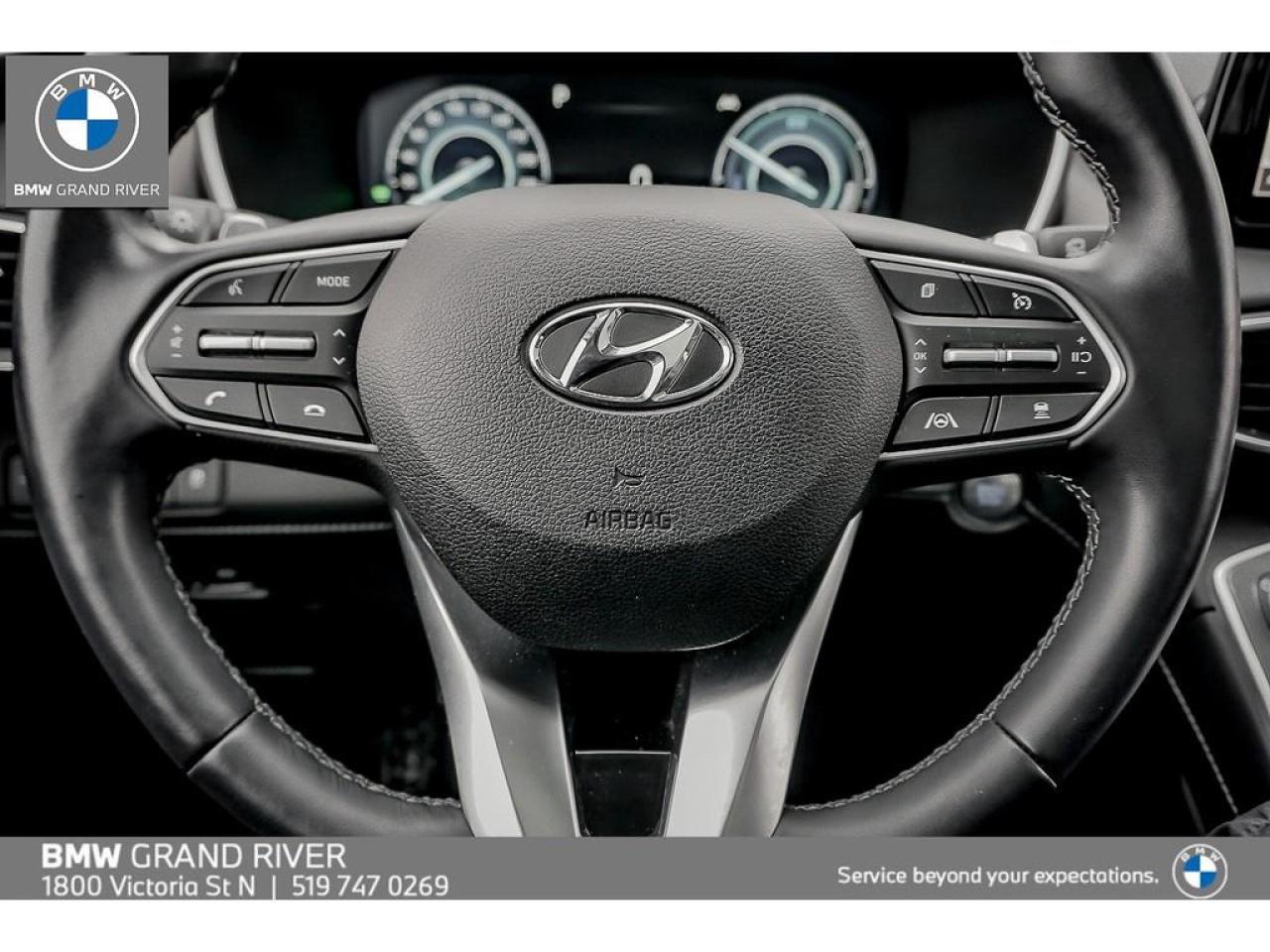 2023 Hyundai Santa Fe HEV Luxury 4dr All-Wheel Drive Photo