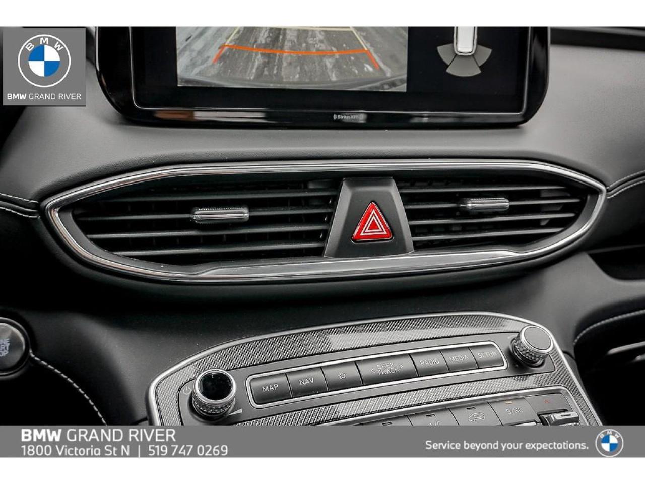 2023 Hyundai Santa Fe HEV Luxury 4dr All-Wheel Drive Photo