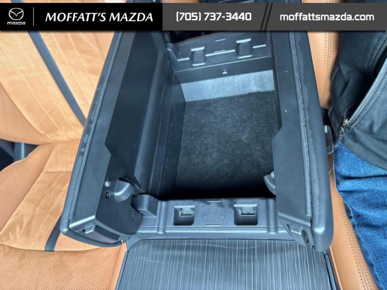 2024 Mazda CX-90 MHEV Signature Photo