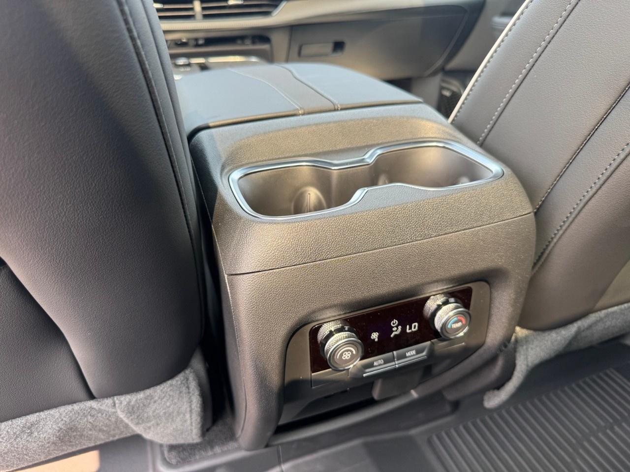 2026 Buick Enclave AWD 4dr Preferred Photo