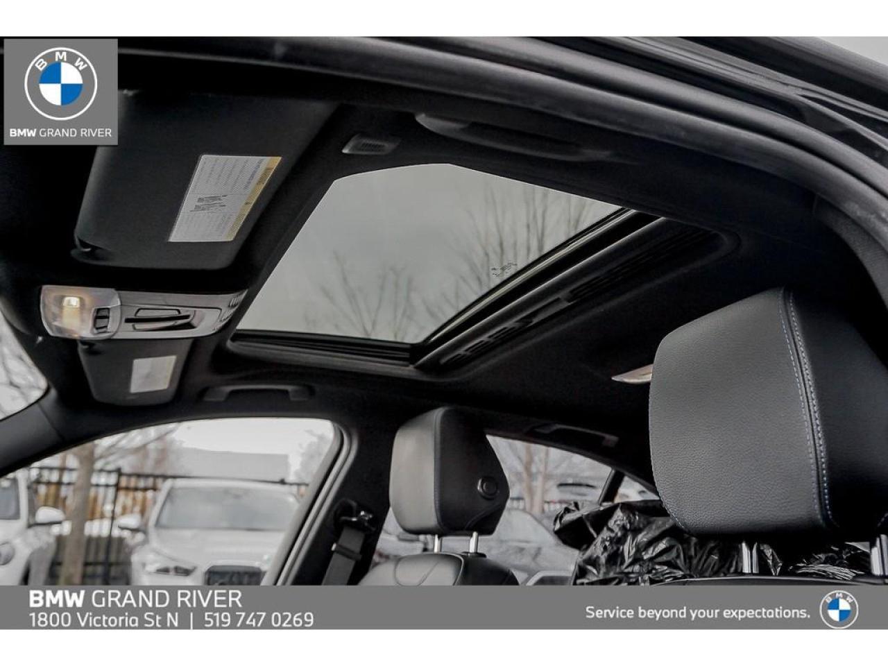 2018 BMW 330e Base 4dr Rear-Wheel Drive Sedan Photo