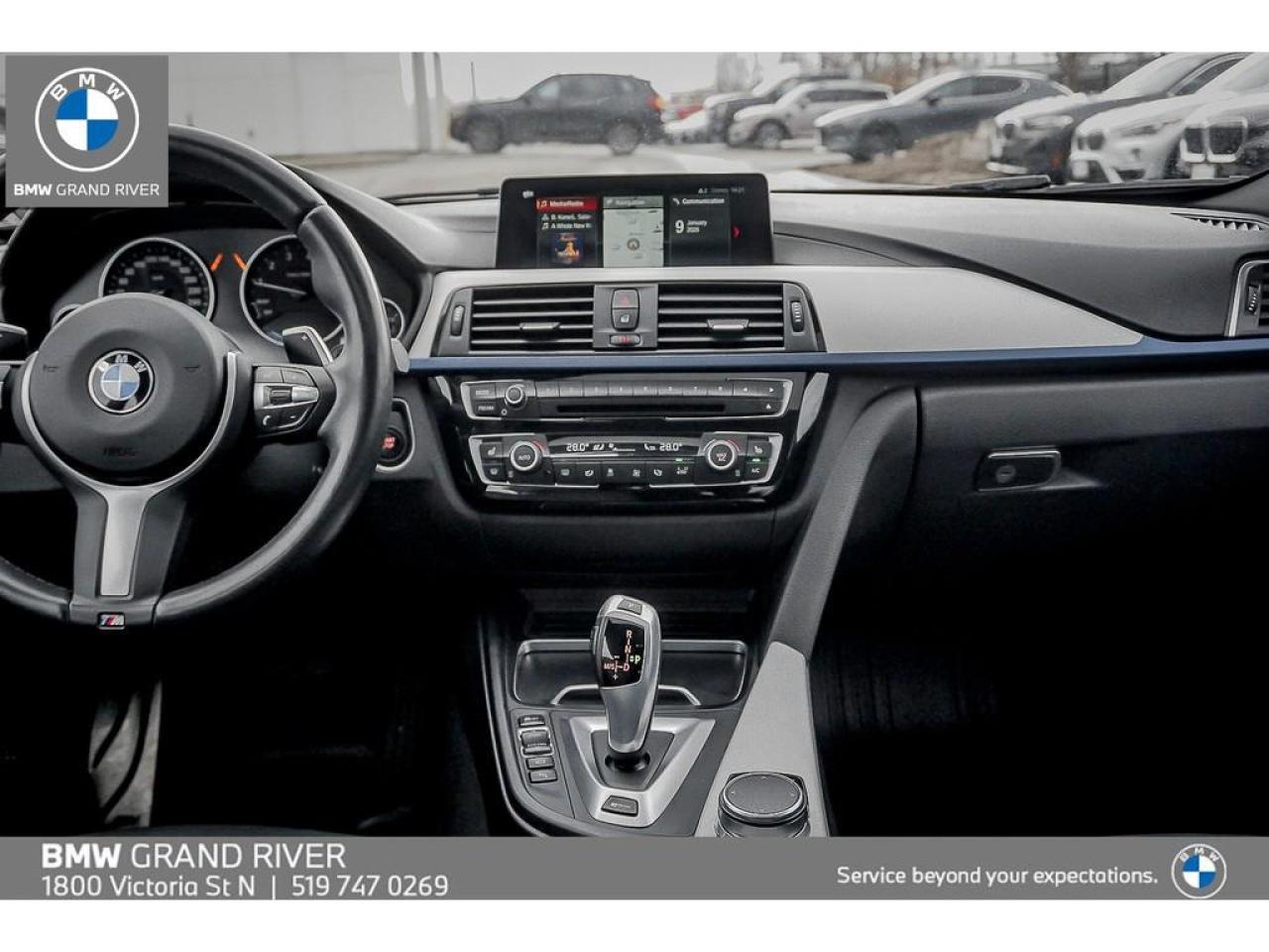 2018 BMW 330e Base 4dr Rear-Wheel Drive Sedan Photo