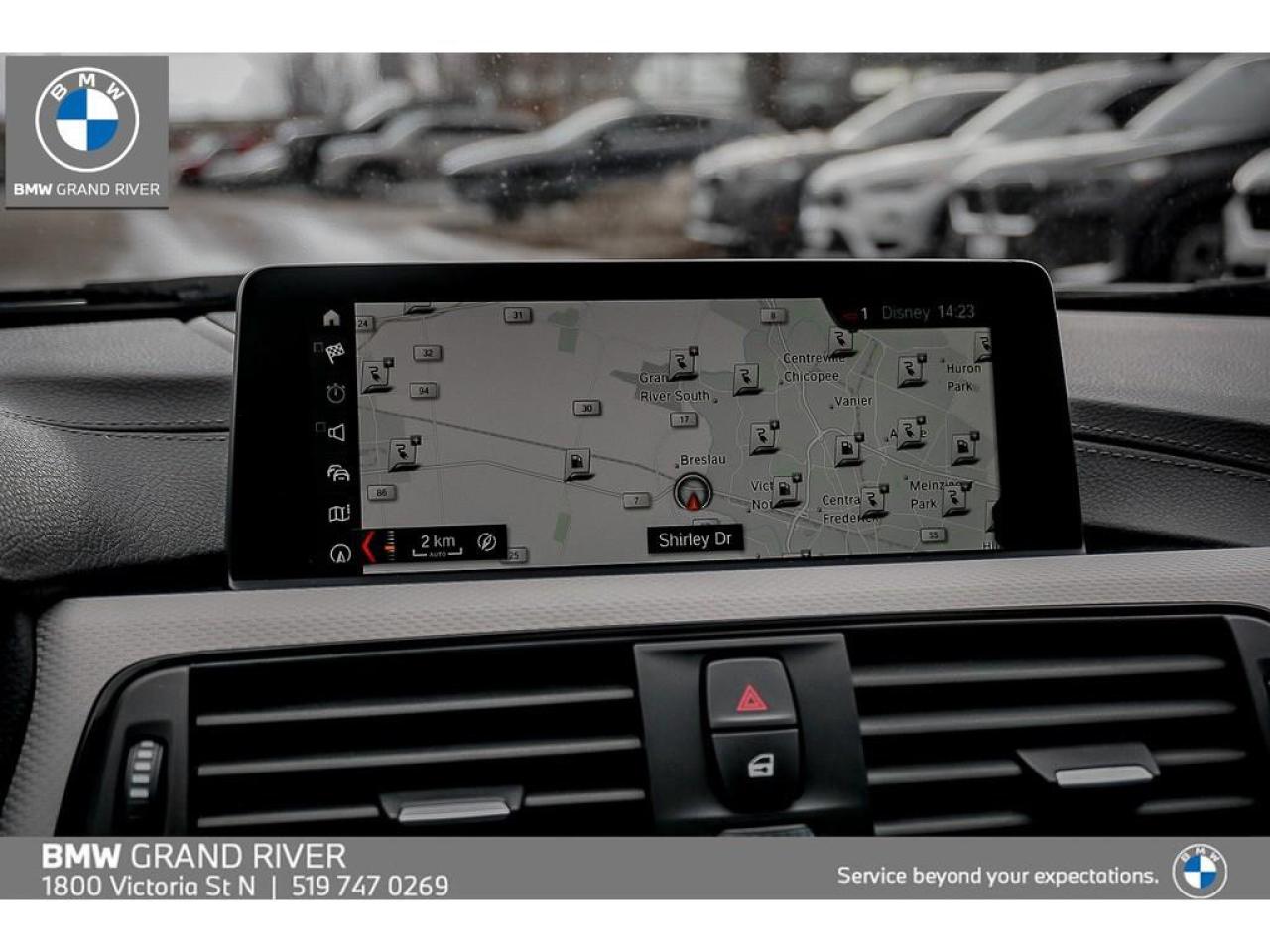 2018 BMW 330e Base 4dr Rear-Wheel Drive Sedan Photo