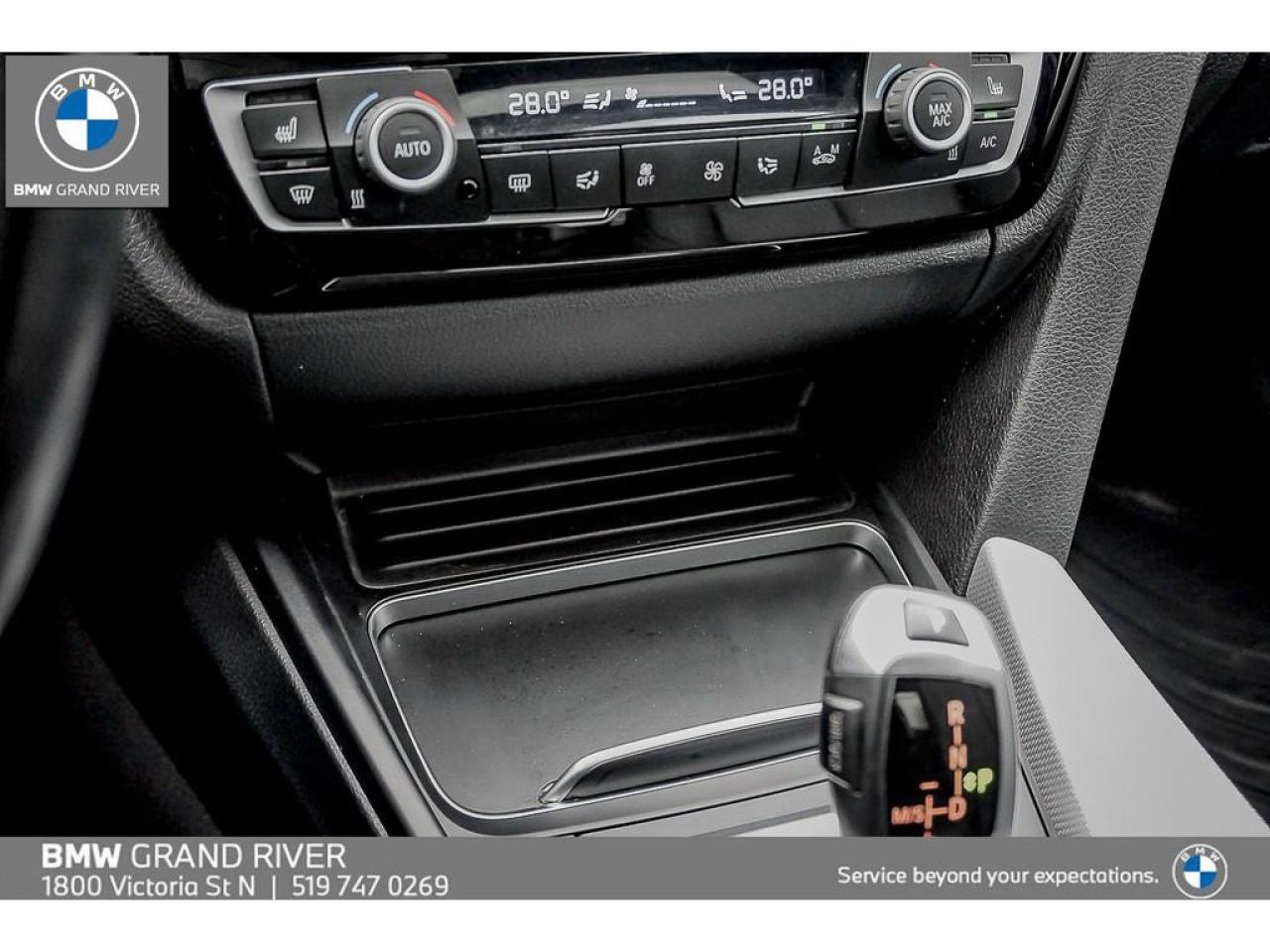 2018 BMW 330e Base 4dr Rear-Wheel Drive Sedan Photo