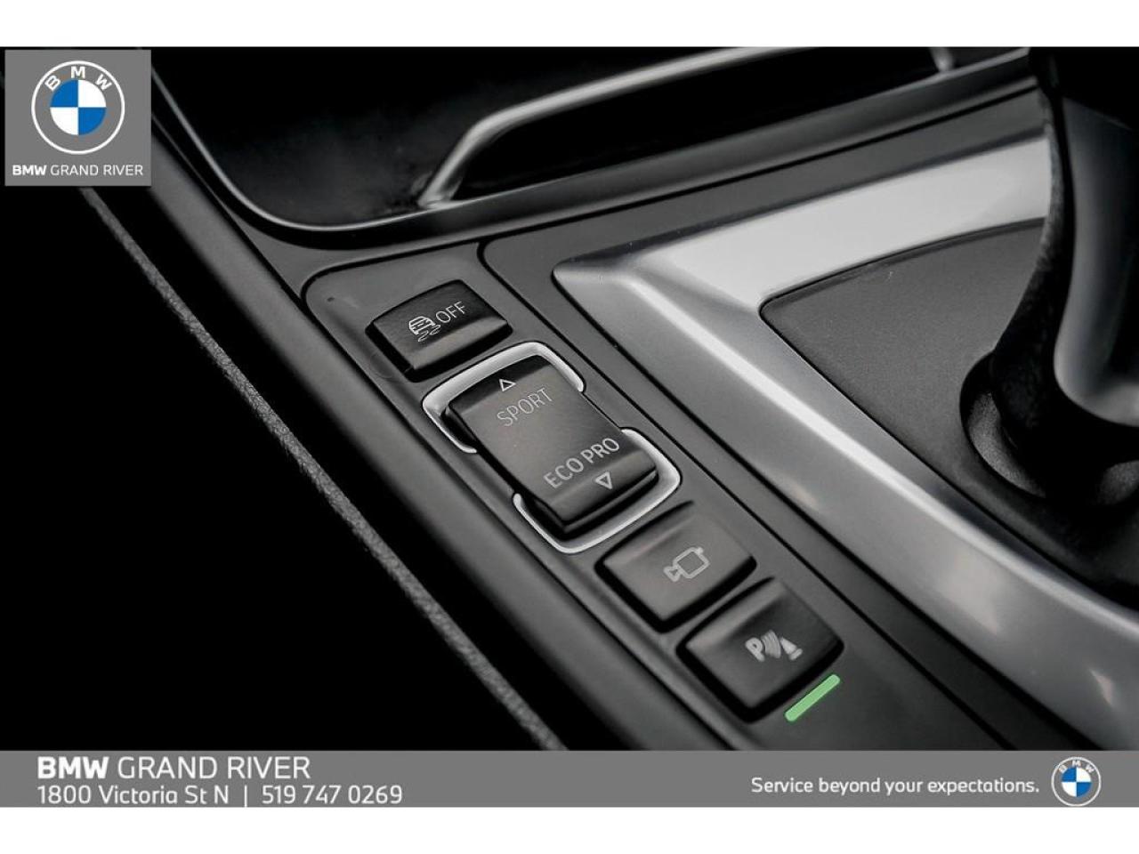 2018 BMW 330e Base 4dr Rear-Wheel Drive Sedan Photo