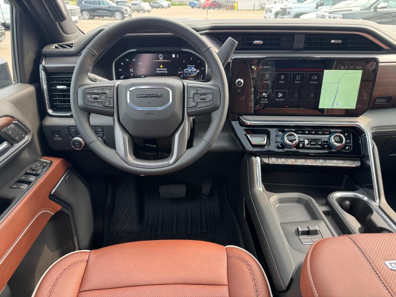 2025 GMC Sierra 3500HD 4WD Crew Cab Standard Box Denali Ultimate Photo