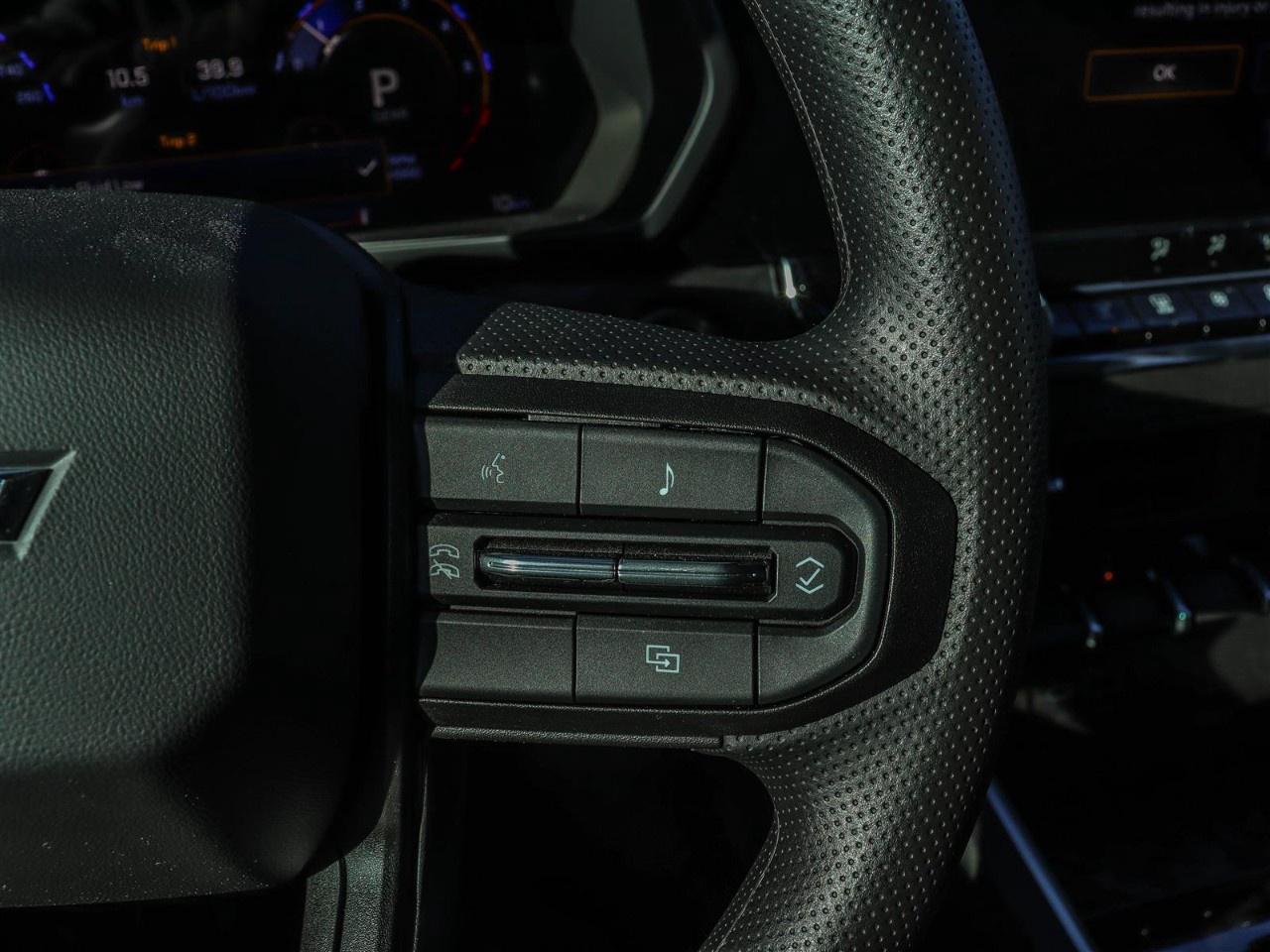 2026 Chevrolet Colorado Crew Cab Short Box 4-Wheel Drive Trail Boss Photo