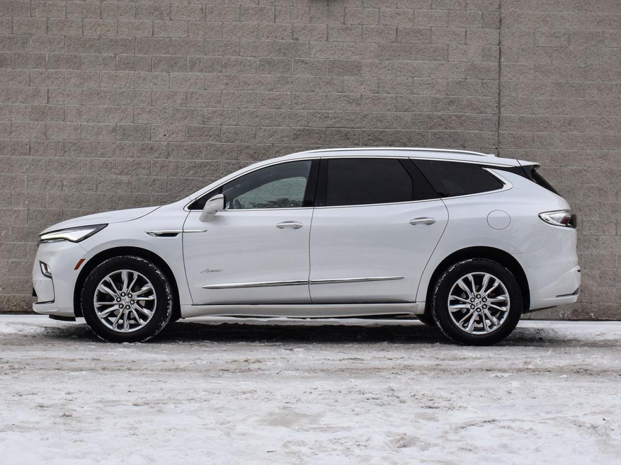 2024 Buick Enclave Avenir 4dr All-Wheel Drive Photo3