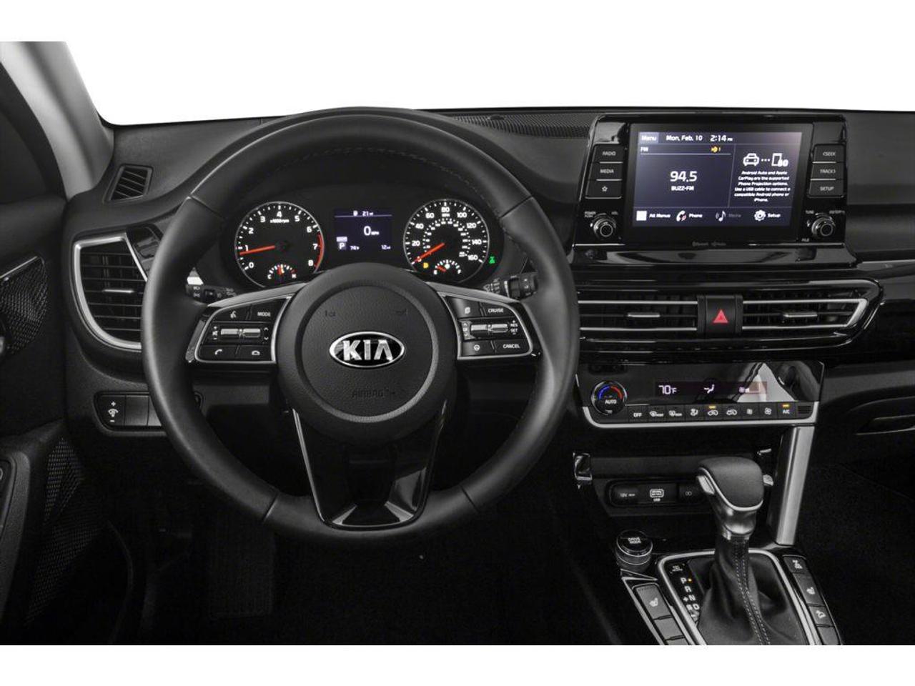 2021 Kia Seltos EX Premium 4dr All-Wheel Drive Photo3