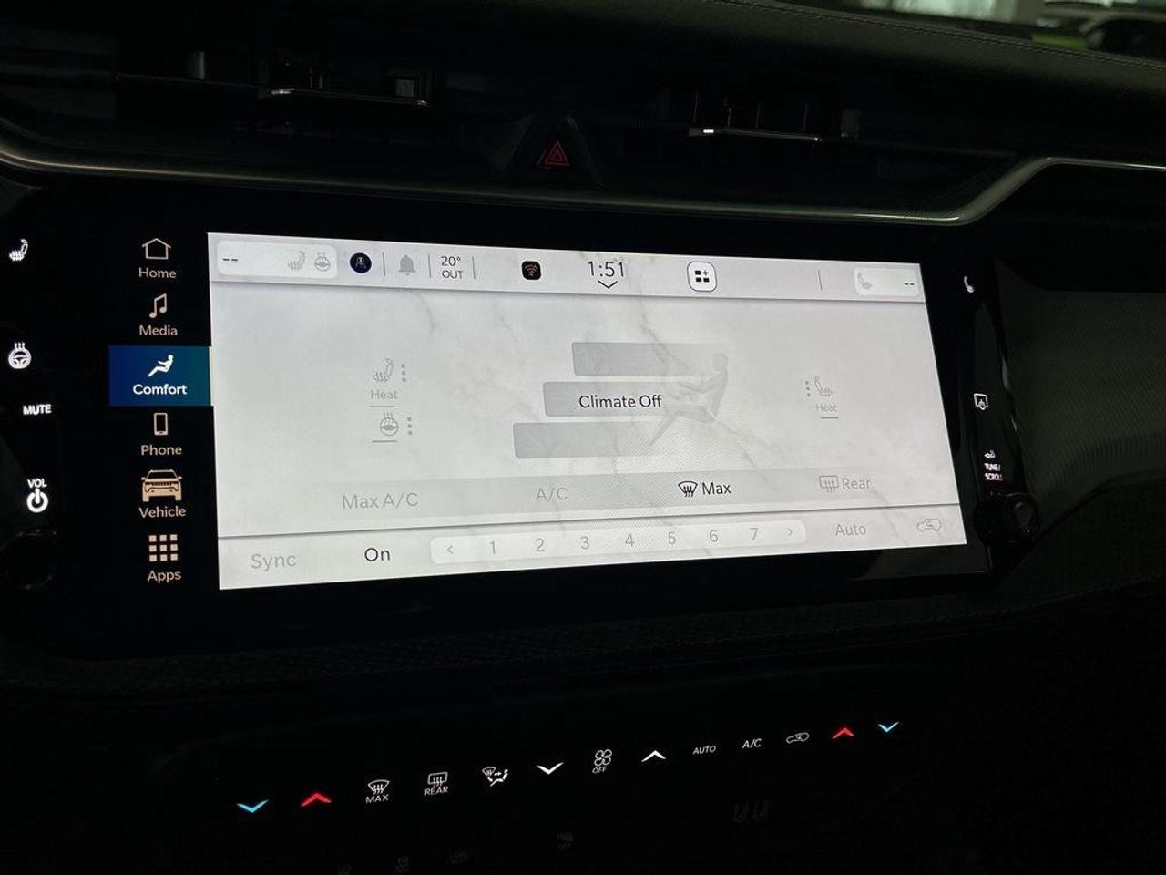 2026 Jeep Cherokee Laredo/Limited 4dr 4x4 Photo