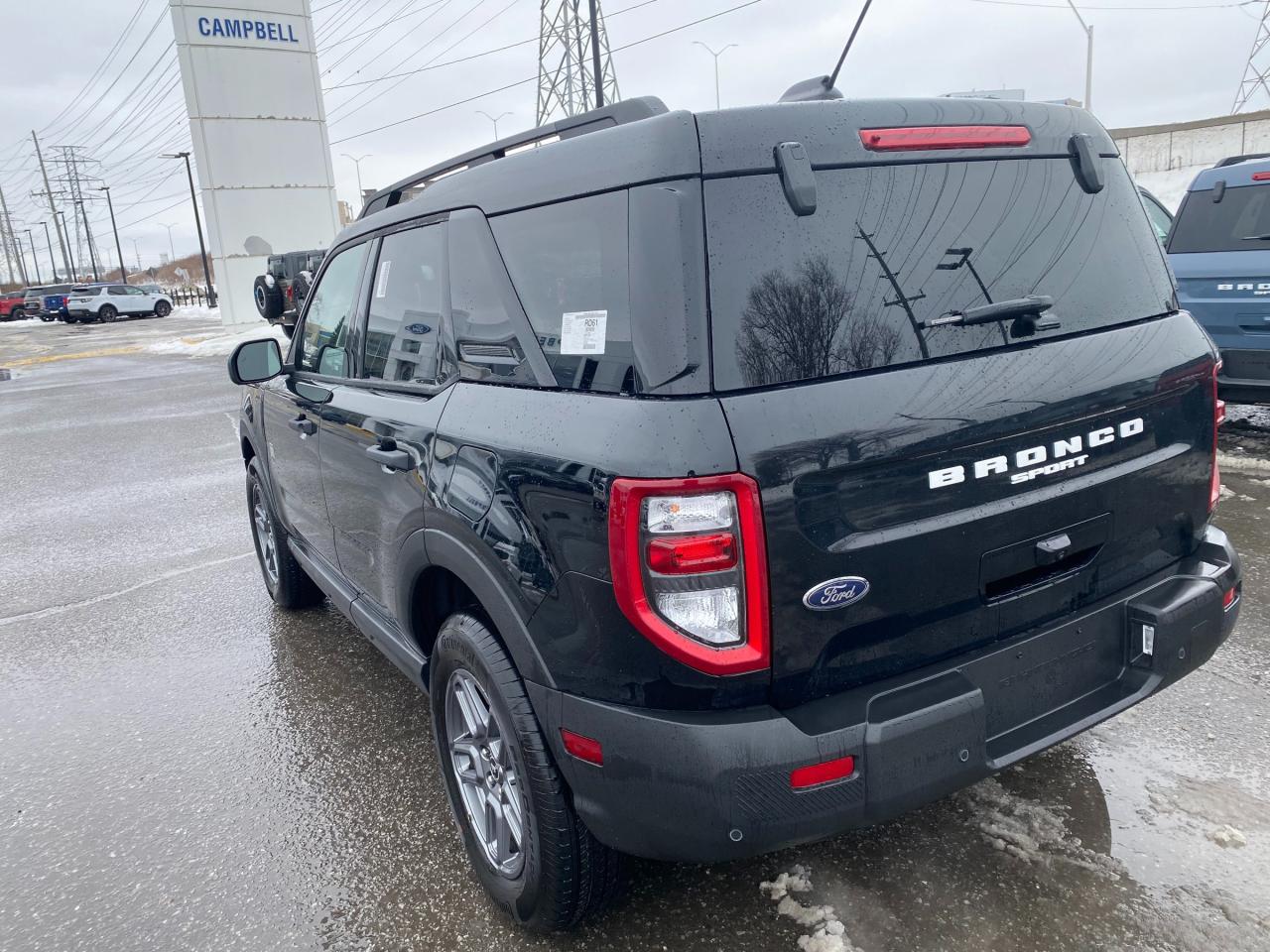 2025 Ford Bronco Sport Big Bend 4dr 4x4 Photo3