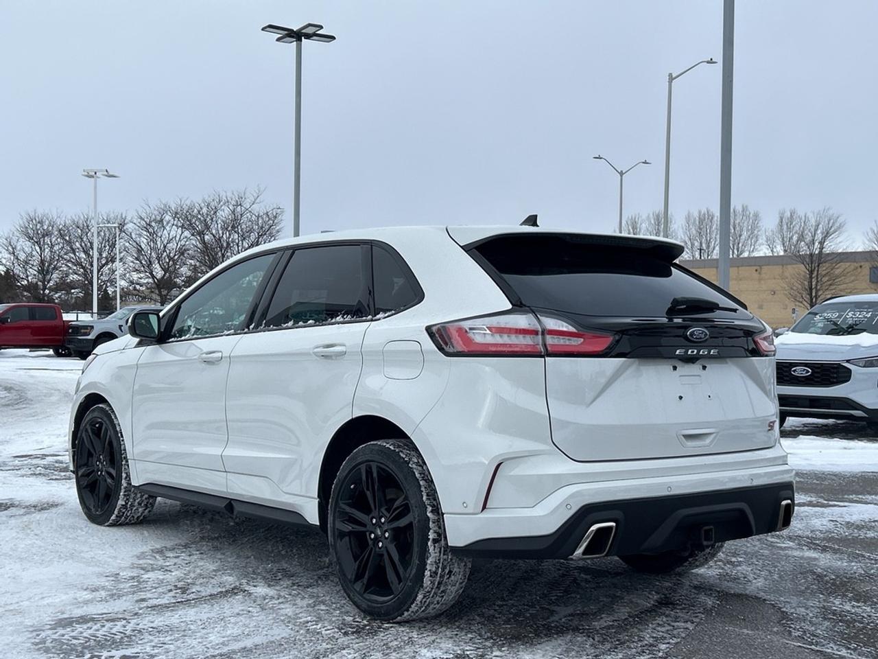 2024 Ford Edge ST 4dr All-Wheel Drive Photo3