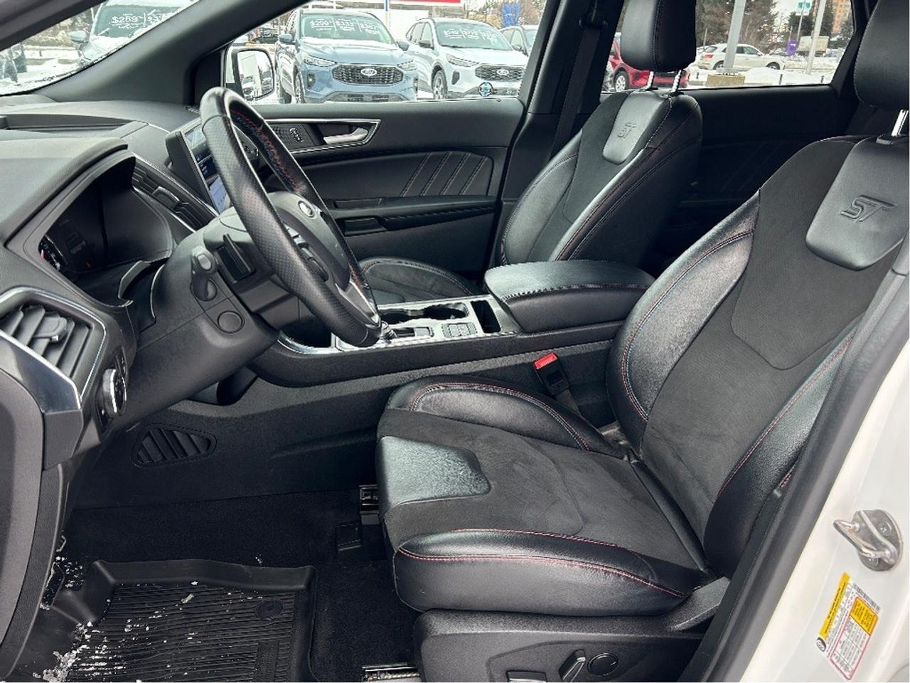 2024 Ford Edge ST 4dr All-Wheel Drive Photo