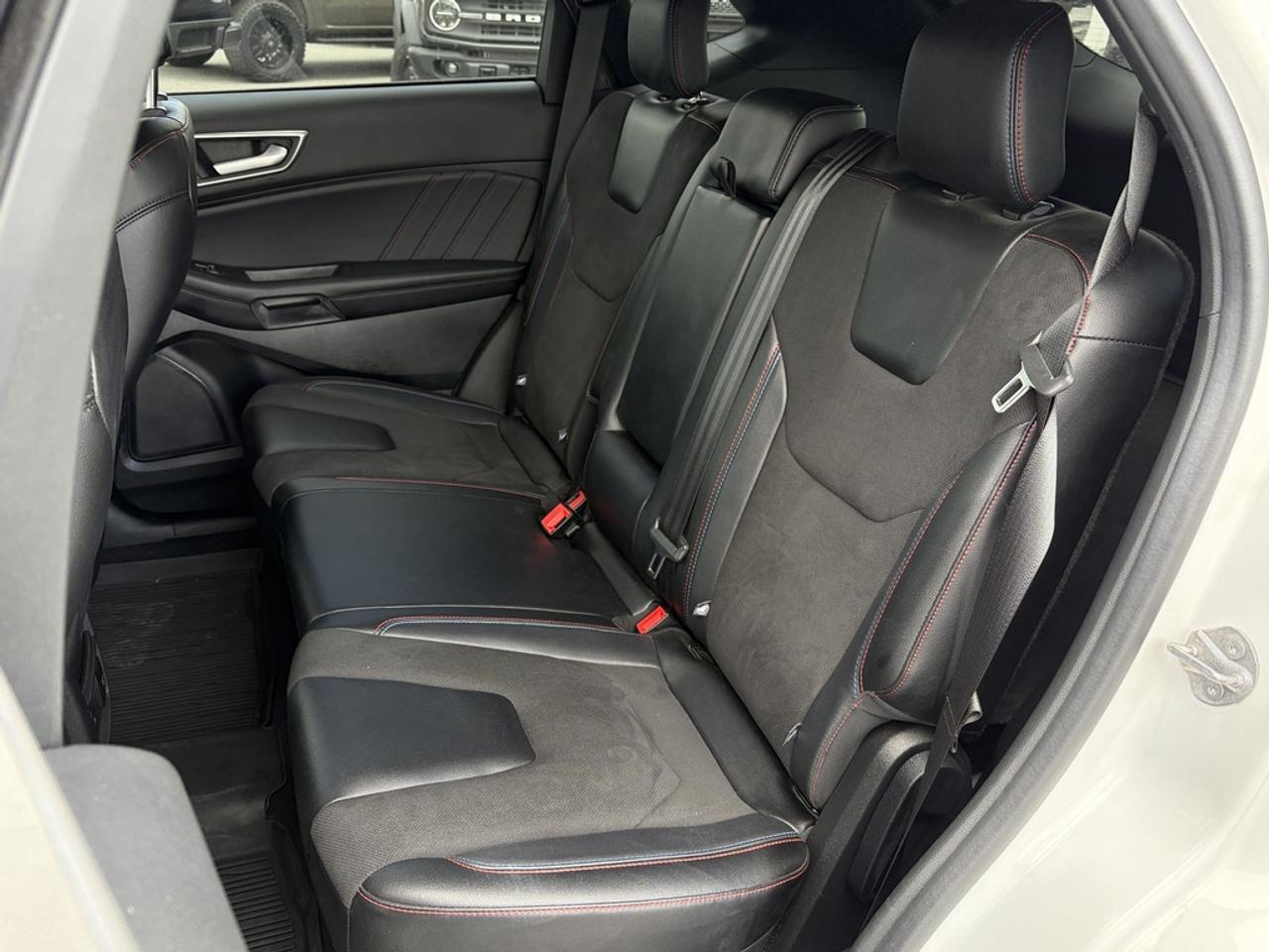 2024 Ford Edge ST 4dr All-Wheel Drive Photo