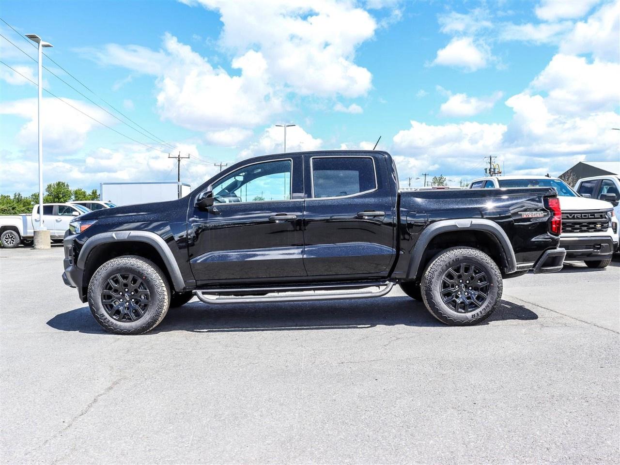 2026 Chevrolet Colorado Crew Cab Short Box 4-Wheel Drive Trail Boss Photo2