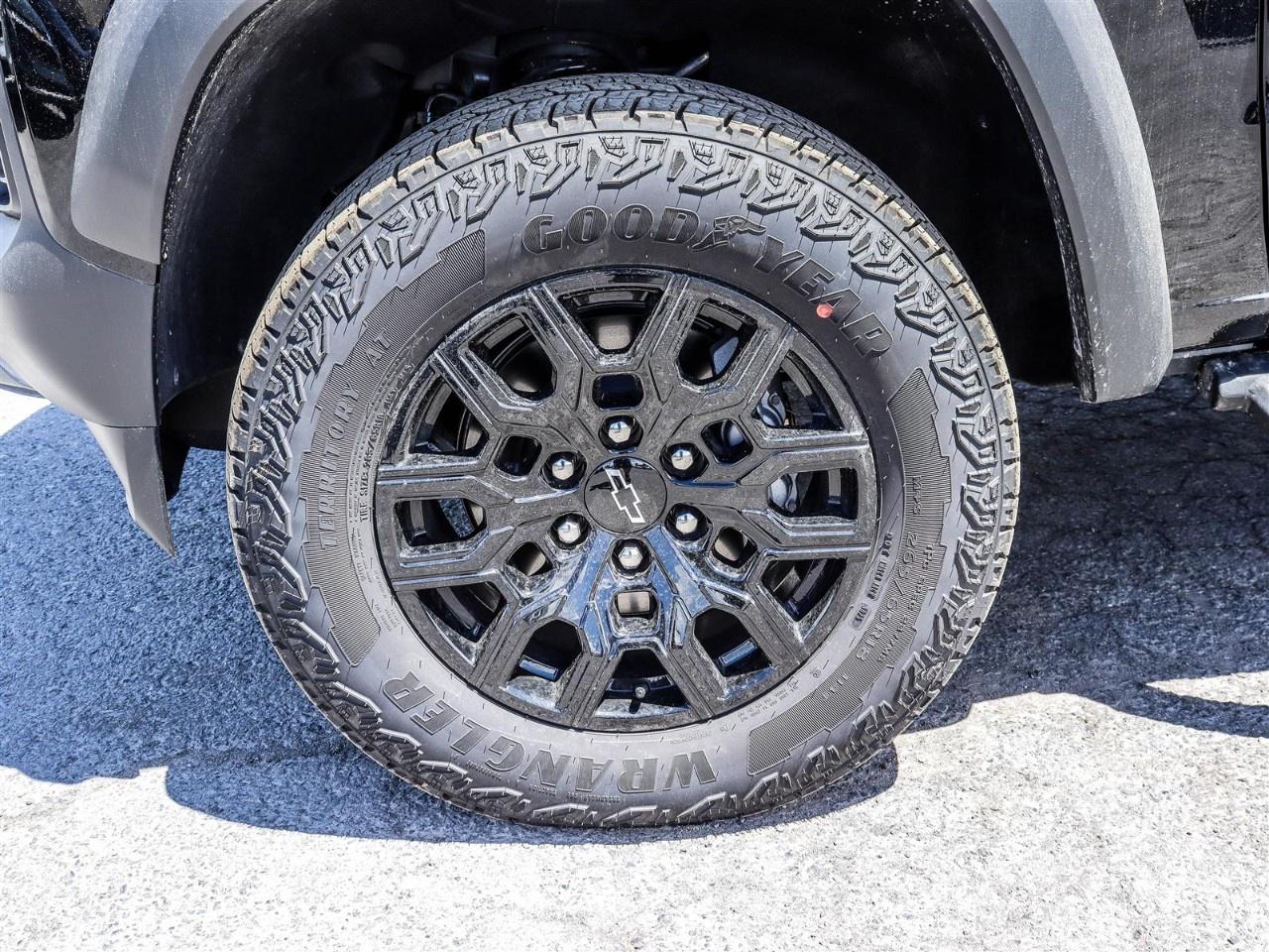 2026 Chevrolet Colorado Crew Cab Short Box 4-Wheel Drive Trail Boss Photo
