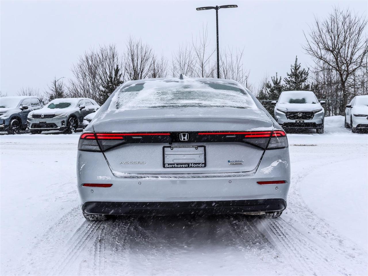 2025 Honda Accord Hybrid Touring 4dr Sedan Photo3