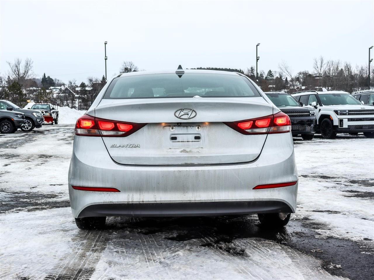 2017 Hyundai Elantra GL (A6) 4dr Sedan Photo