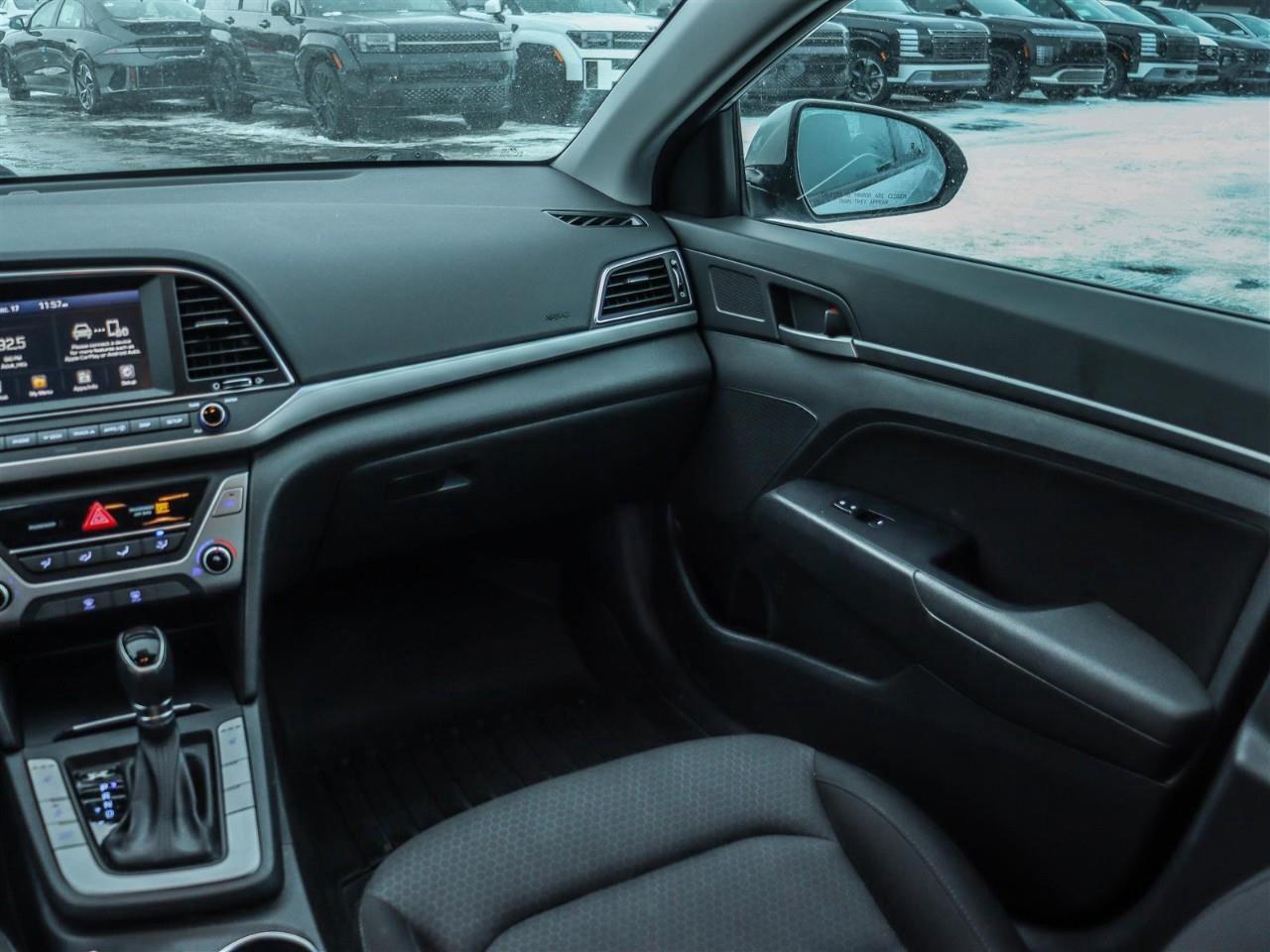 2017 Hyundai Elantra GL (A6) 4dr Sedan Photo