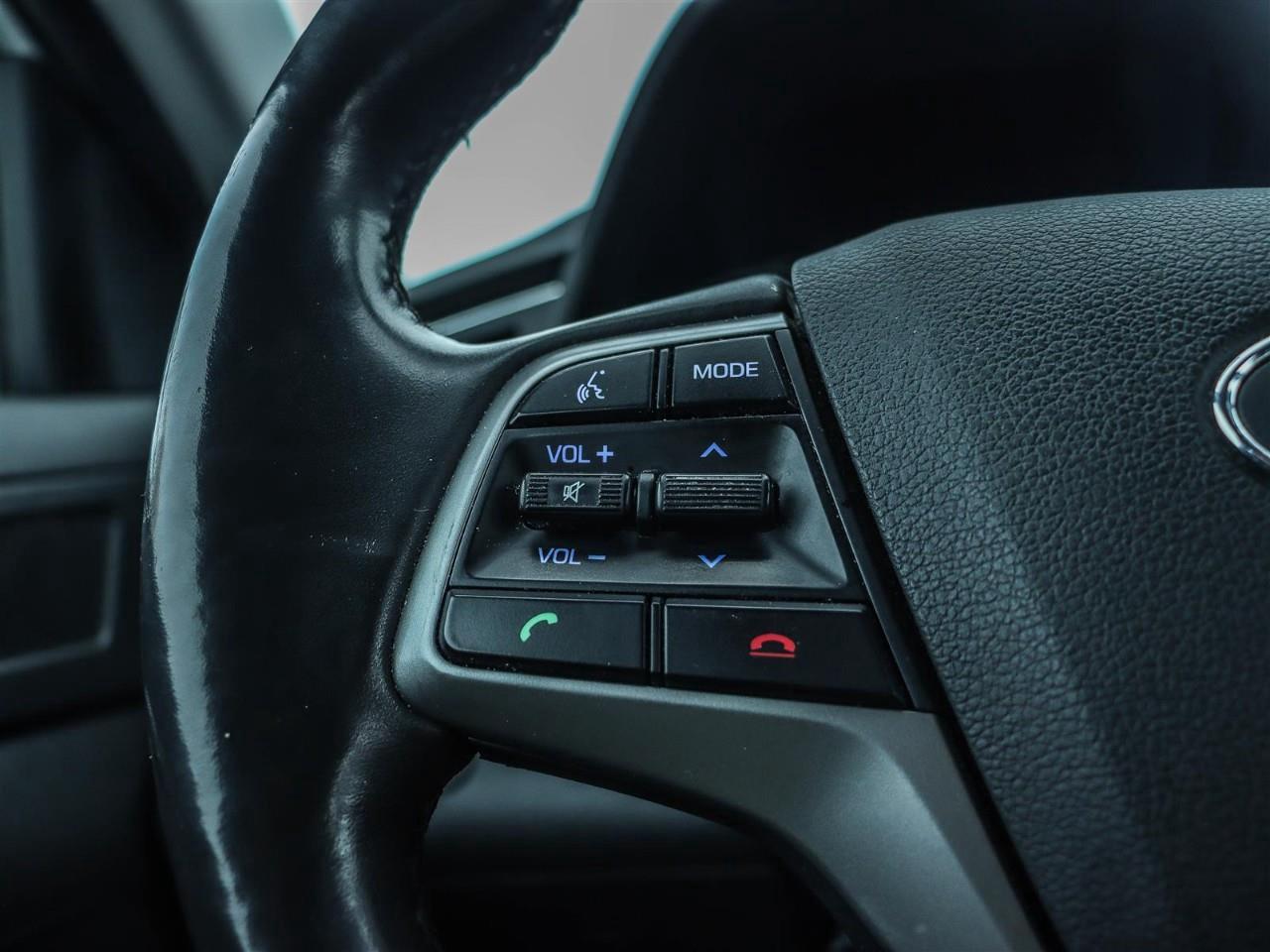 2017 Hyundai Elantra GL (A6) 4dr Sedan Photo