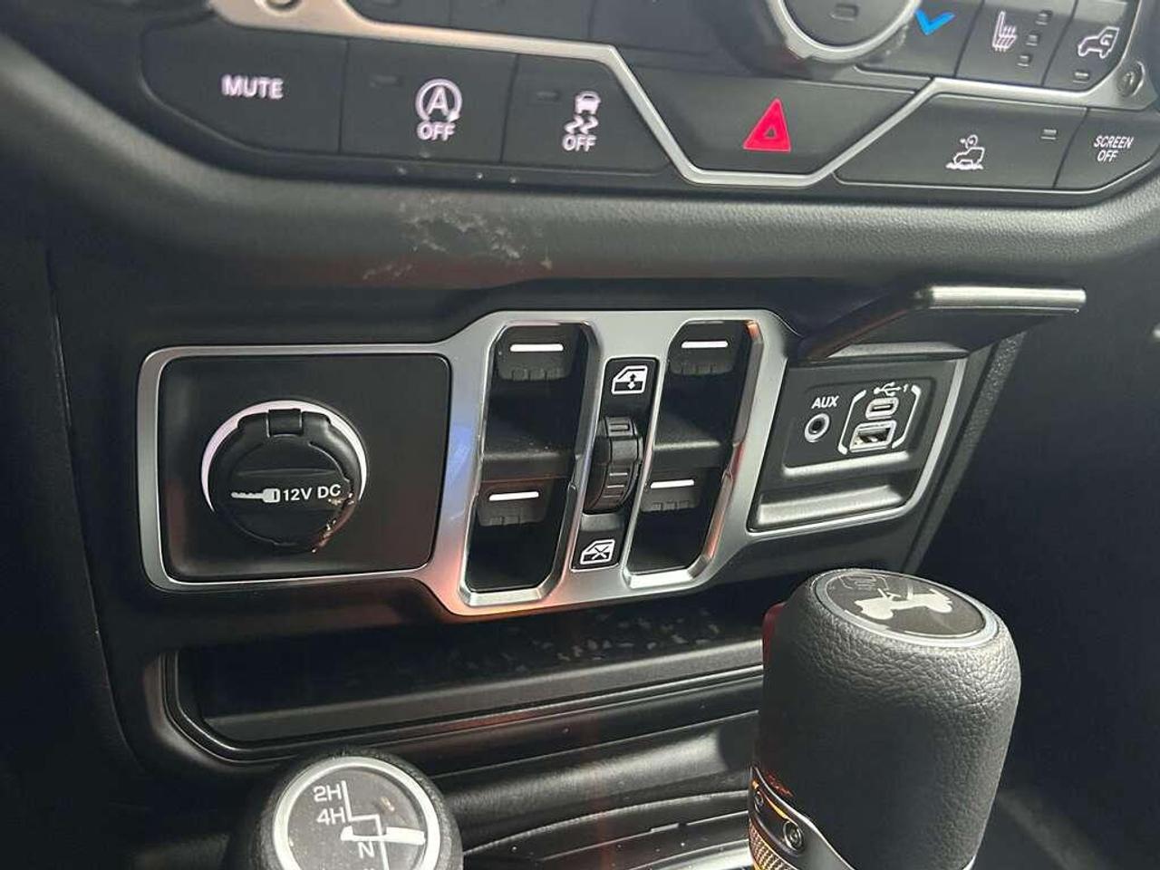 2026 Jeep Wrangler SAHARA 4DR 4X4 Photo