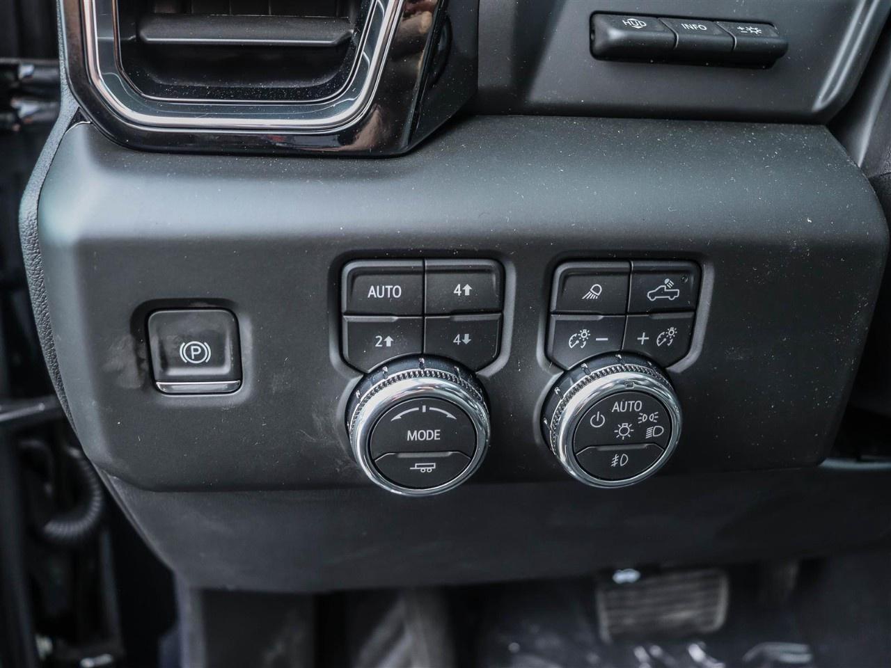 2026 GMC Sierra 1500 Crew Cab Short Box 4-Wheel Drive Denali Photo