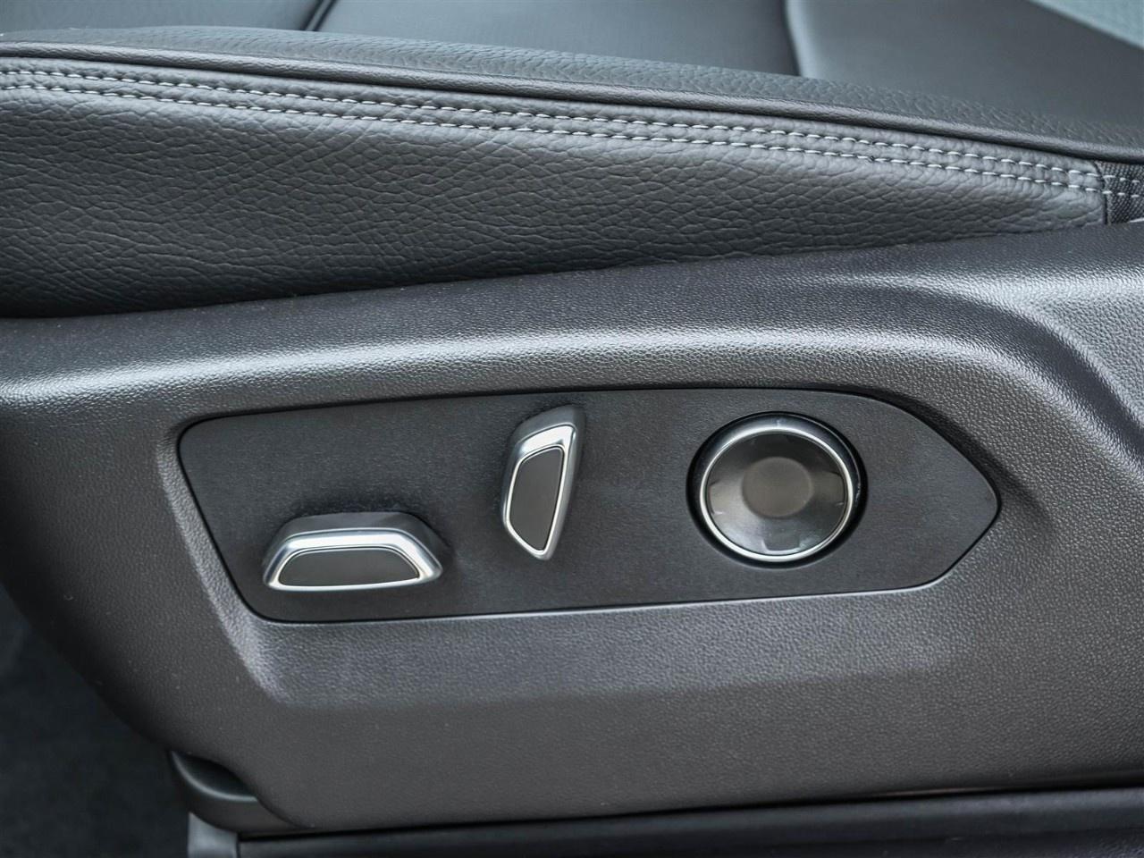 2026 GMC Sierra 1500 Crew Cab Short Box 4-Wheel Drive Denali Photo