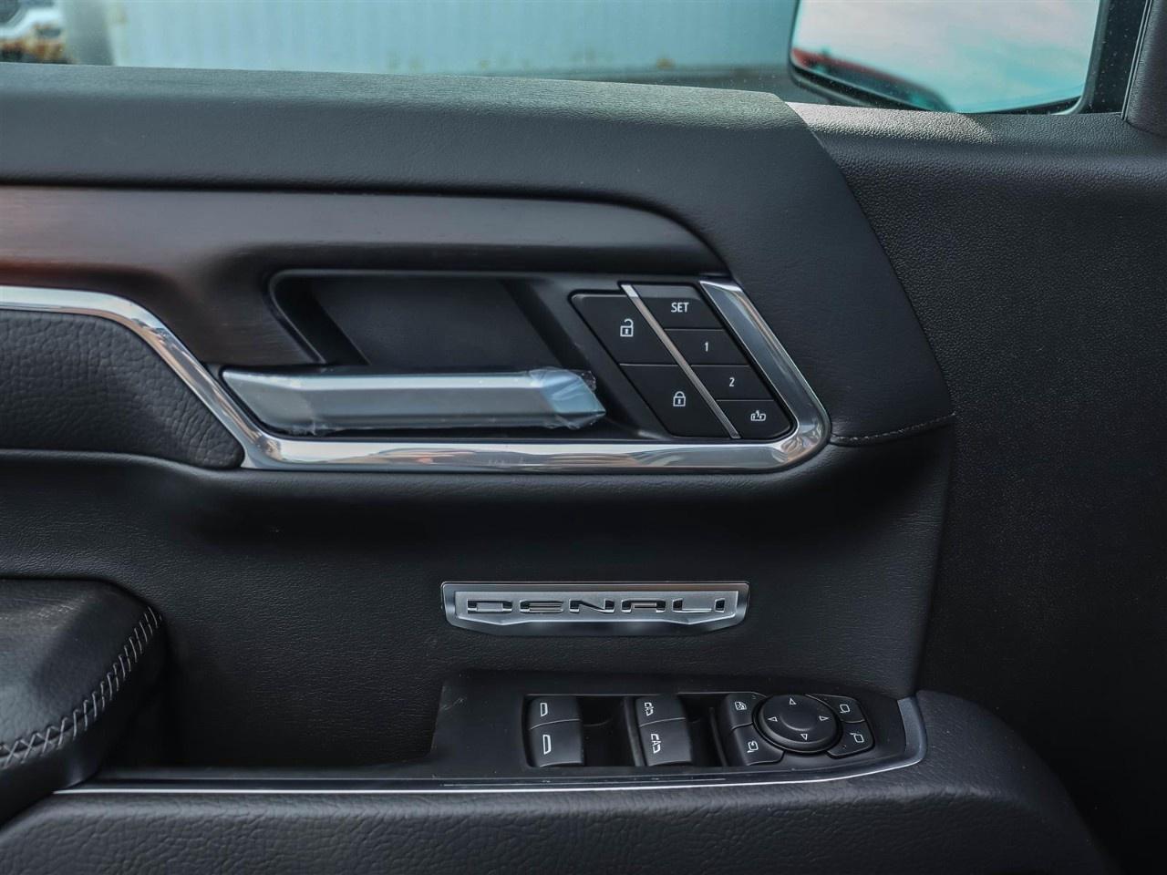 2026 GMC Sierra 1500 Crew Cab Short Box 4-Wheel Drive Denali Photo