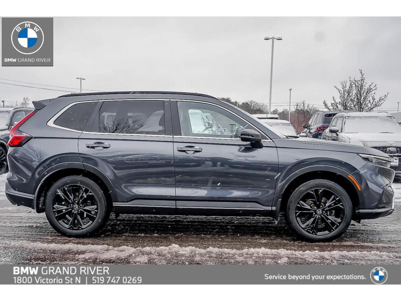 2023 Honda CR-V Hybrid Touring 4dr All-Wheel Drive Photo2