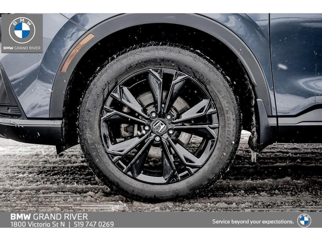 2023 Honda CR-V Hybrid Touring 4dr All-Wheel Drive Photo