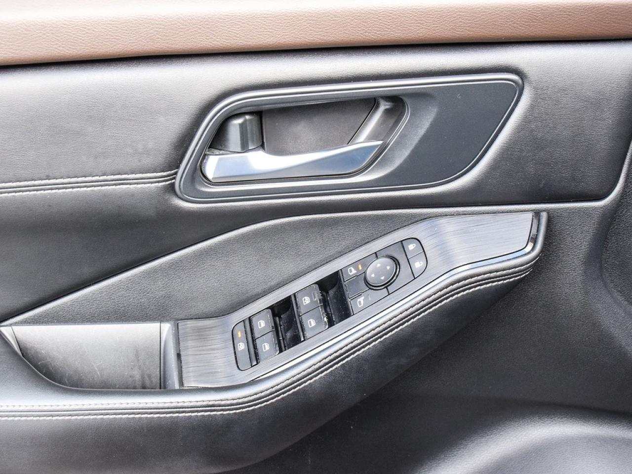 2023 Nissan Rogue SV Midnight Edition 4dr All-Wheel Drive Sport Utility Photo