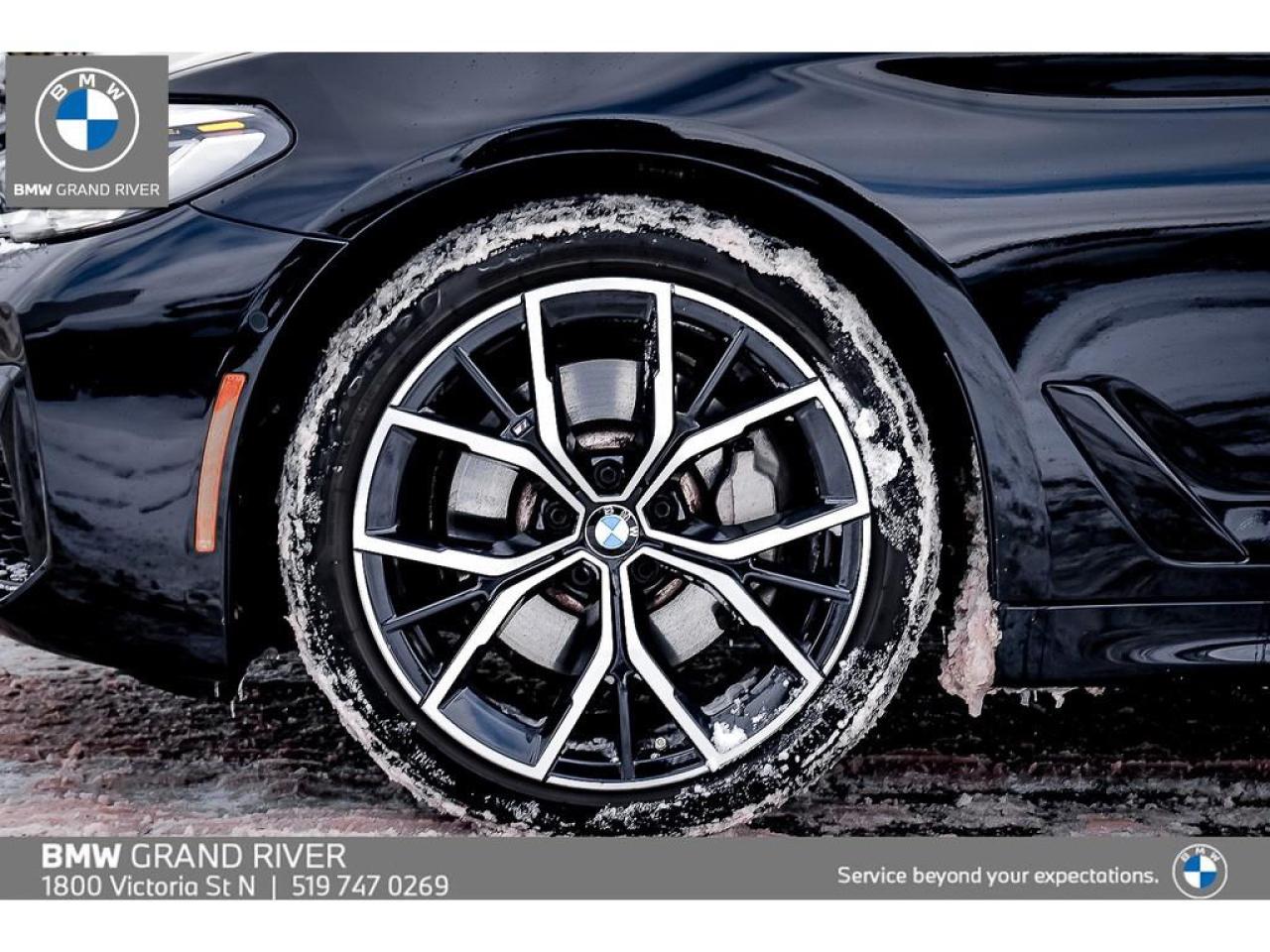 2022 BMW 530 i xDrive 4dr All-Wheel Drive Sedan Photo