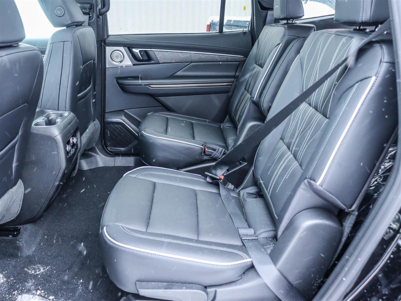 2026 Buick Enclave AWD 4dr Avenir Photo