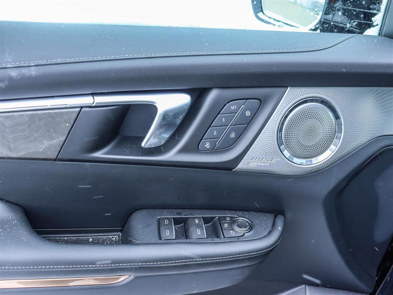 2026 Buick Enclave AWD 4dr Avenir Photo
