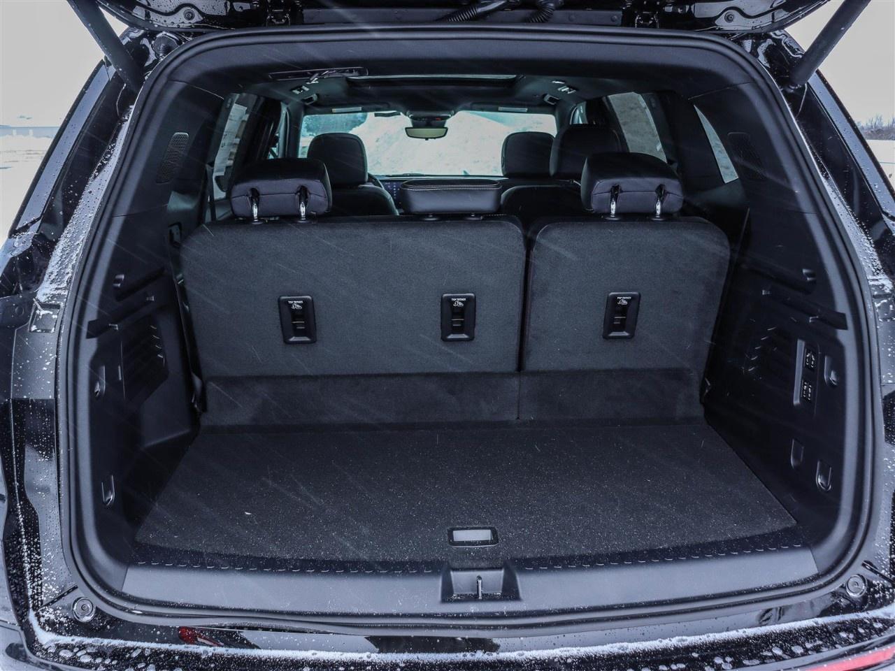 2026 Buick Enclave AWD 4dr Avenir Photo