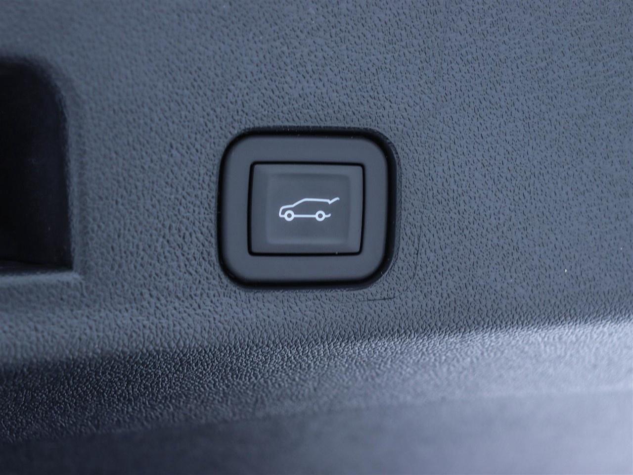 2026 Buick Enclave AWD 4dr Avenir Photo