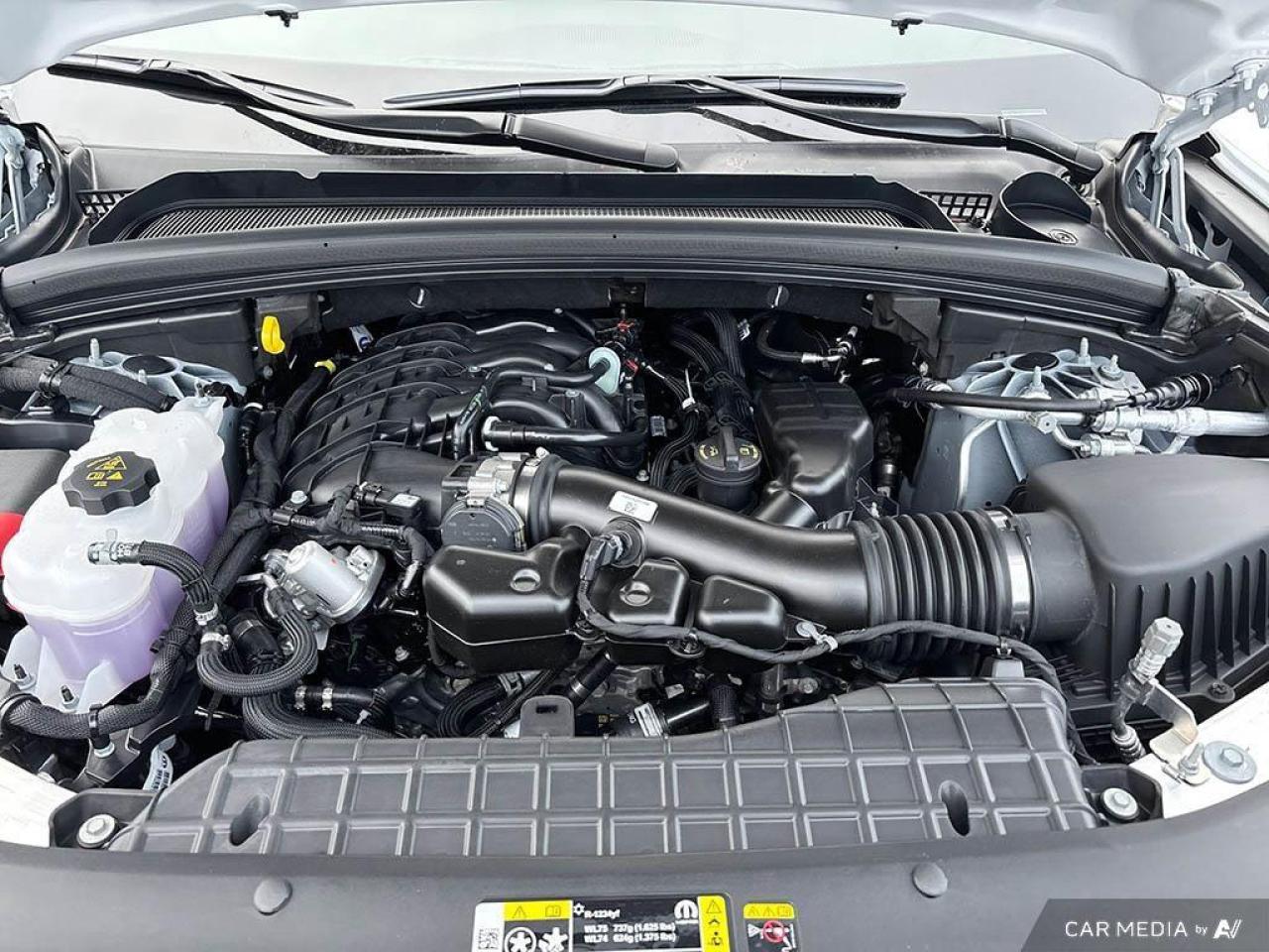 2025 Jeep Grand Cherokee L Limited 4dr 4x4 Photo