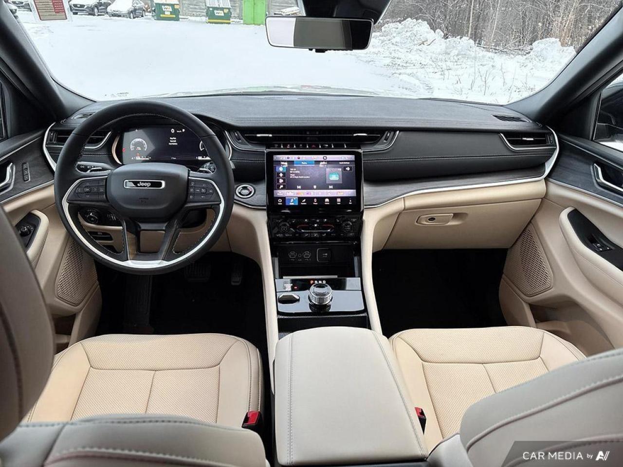 2025 Jeep Grand Cherokee L Limited 4dr 4x4 Photo