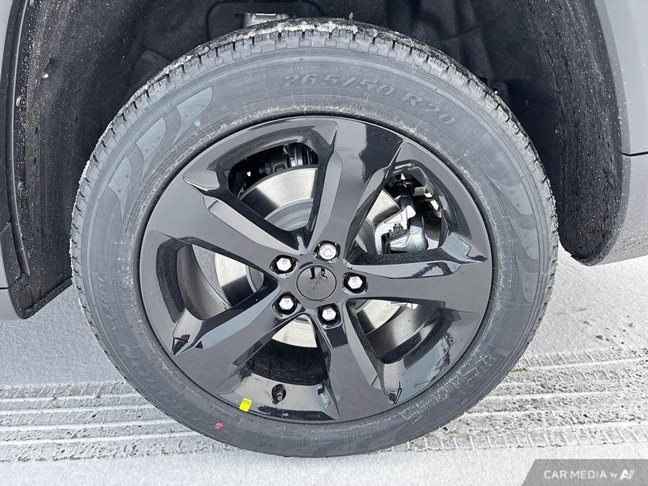 2025 Jeep Grand Cherokee L Limited 4dr 4x4 Photo