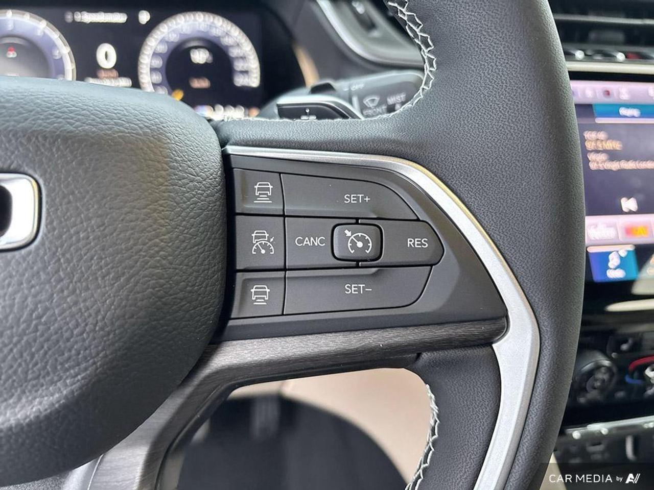 2025 Jeep Grand Cherokee L Limited 4dr 4x4 Photo